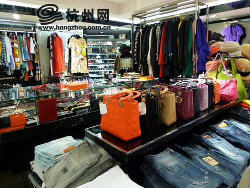 亿元走私案告破 杭州两家名店被查封(图 视频
