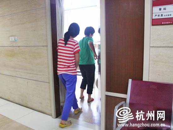 韩亚空难10位江山中学学生到浙二医院体检