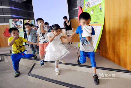 书香润校园儿童安全教育公益体验营活动在杭