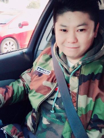 杭州网 杭网原创 原创新闻  周捷今年31岁,2012年参加协警工作,工作