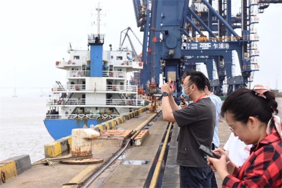 嘉兴港区gdp是平湖还是嘉兴的_嘉兴港区党工委举行理论学习中心组学习 扩大 会议