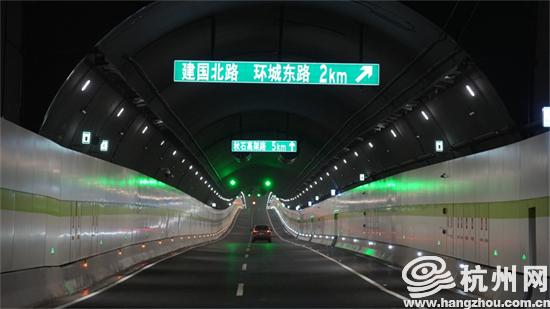 杭州最長の快速路の開通に伴う変化は？