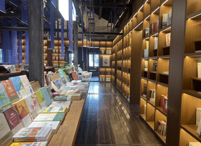配图4