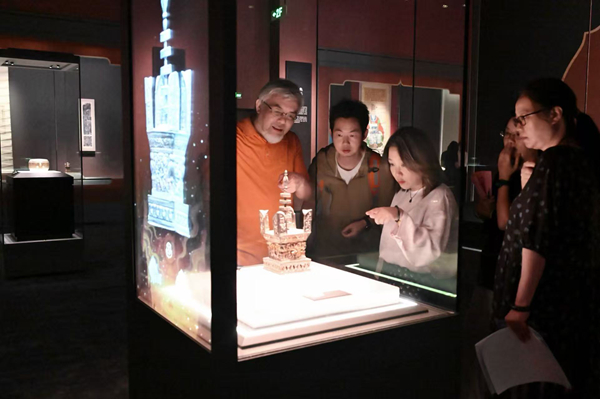 之江馆区二楼临展C厅(文物厅) 配图1