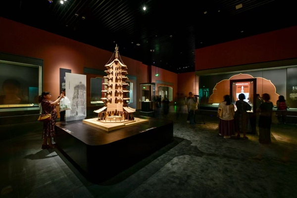 临展C厅(文物厅)
