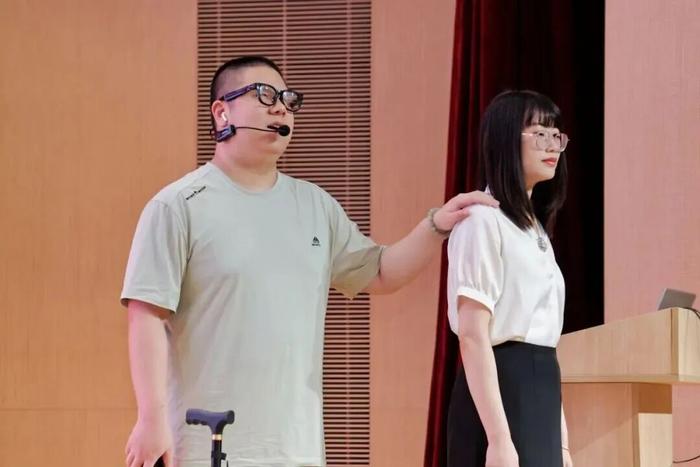配图10