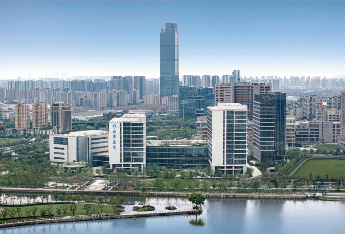 配图1