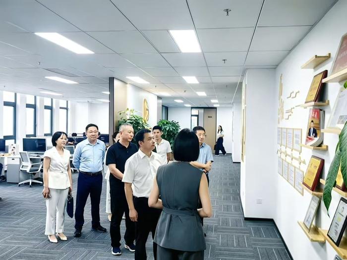 配图7