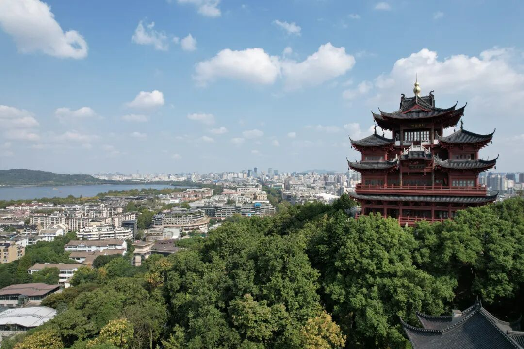 配图1