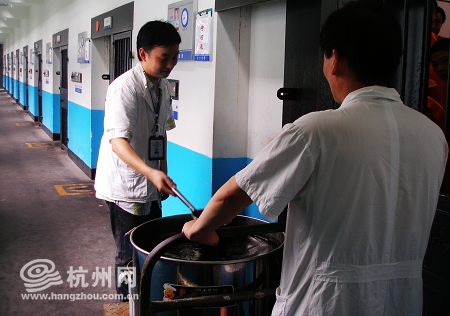 mhq20090722001.jpg
