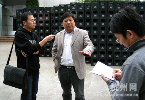 千岛湖啤酒厂董事长郑晓峰介绍酒厂历史.