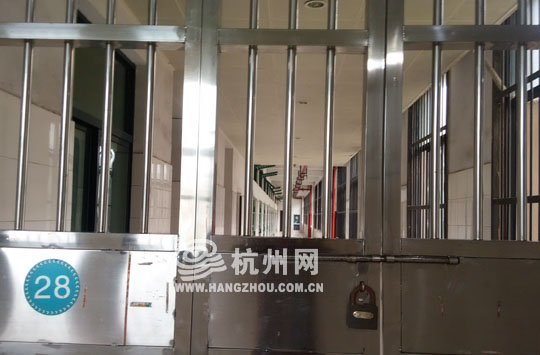 杭州市看守所开放日留所服刑罪犯与亲属零距离会面