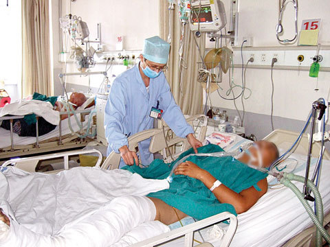 萧山男护士成“稀缺资源” 10个岗位只有3人报名