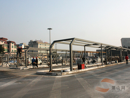 东站9对列车迁入首日，火车站没想象中闹猛